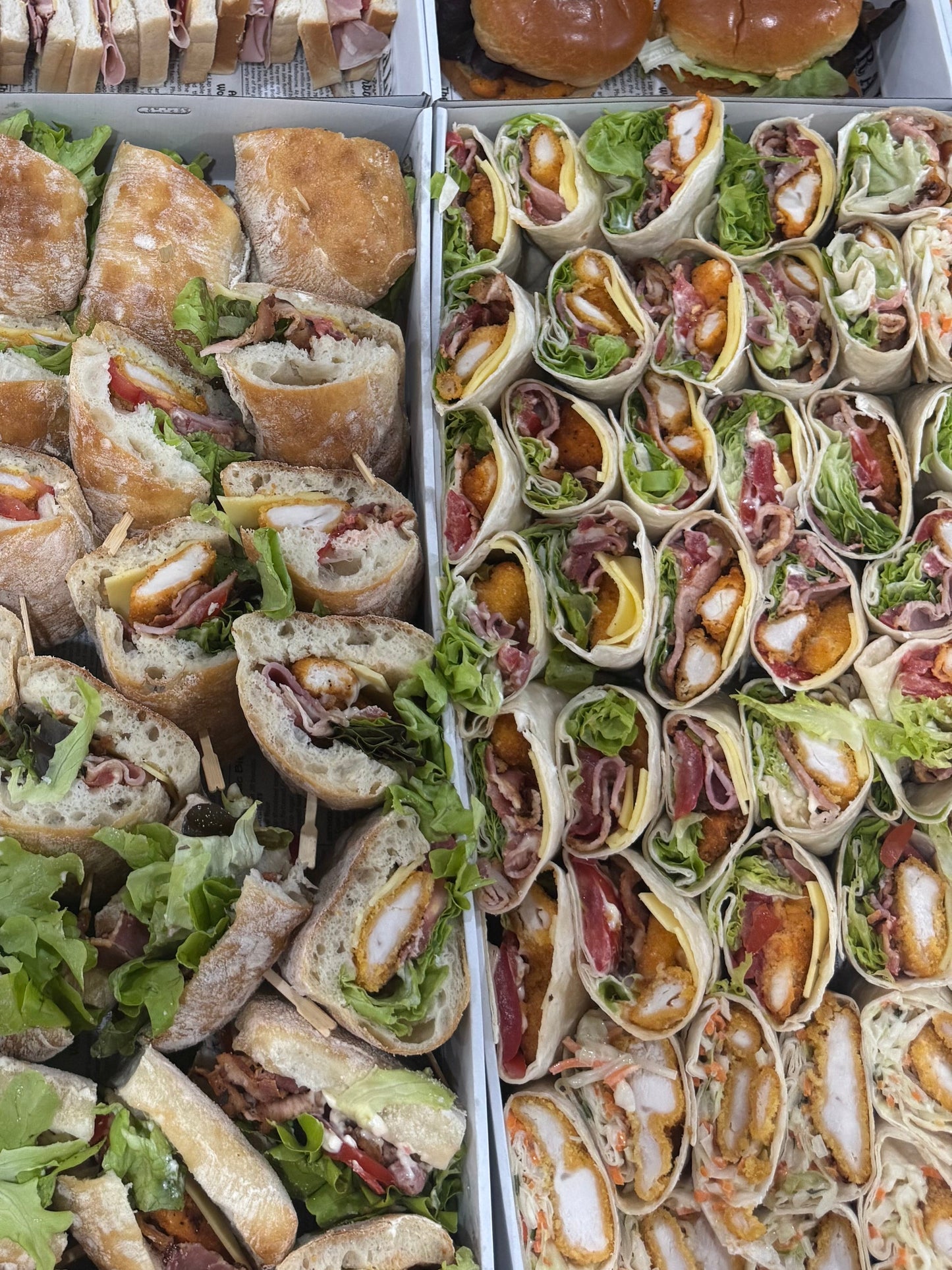 Premium Chicken, Bacon & Aioli Wraps (16 pieces)