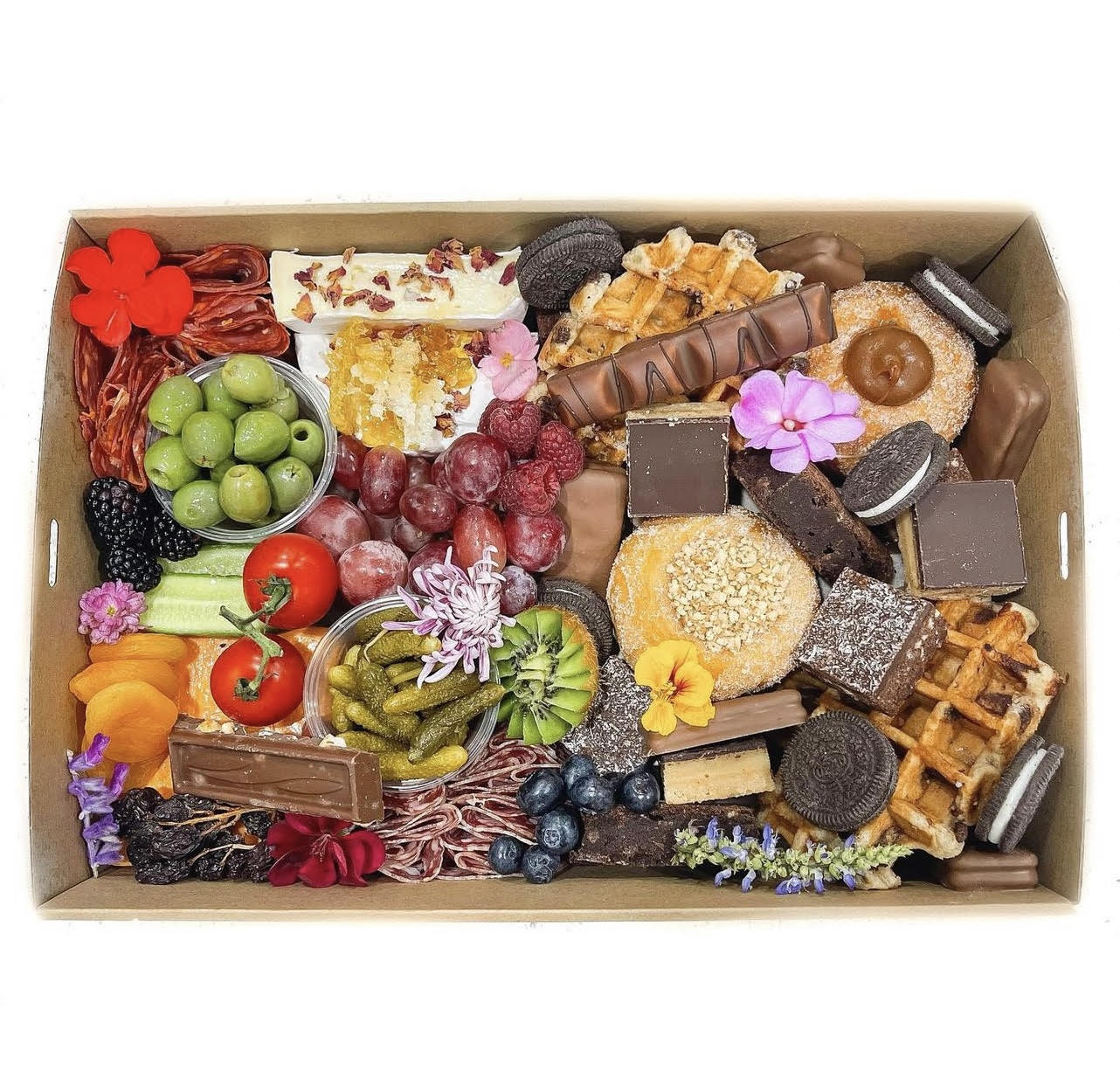 Grande Half Dessert Box